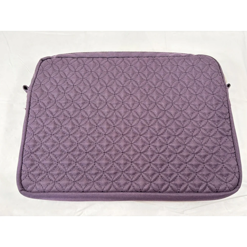 Belkin quilted notebook
